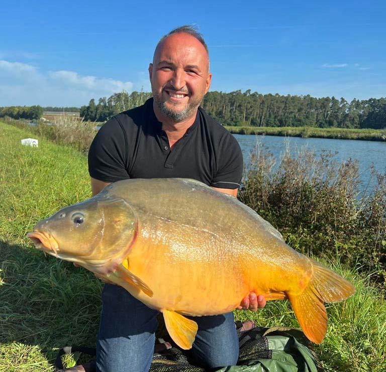 Bernd Baumgärtner Karpfen 87 cm 38 Pfund RMD-Kanal