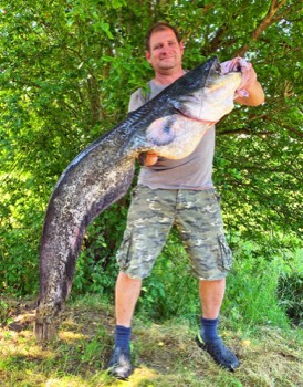 Günther Eckert Waller 1,46 cm 21,3 kg Wörnitz